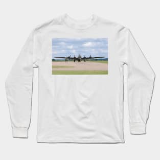 Boeing B-17 Flying Fortress (Sally B) Long Sleeve T-Shirt